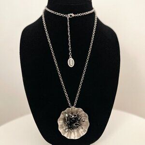 KONPLOTT statement necklace with black Swarovski crystals